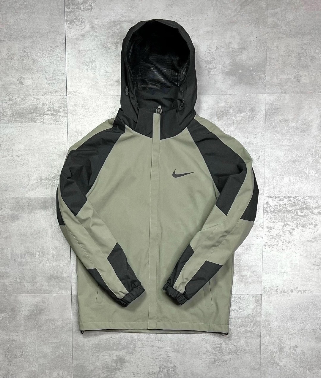 ветровка nike,куртка мужская nike,зимняя куртка nike,легкая куртка,демисезонная куртка спортивная