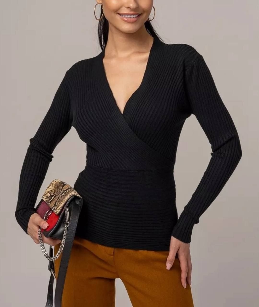 кофта женская,кофта лапша,кофта с вырезом,женский пуловер,кофта однотонная