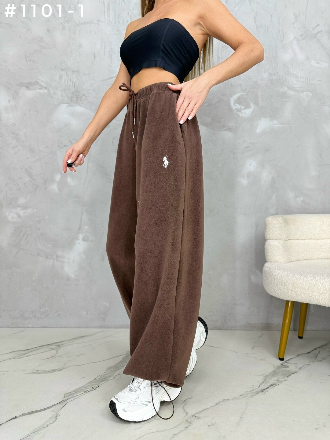 брюки джинсы,широкие брюки,широкие штаны,спортивные брюки,брюки свободные