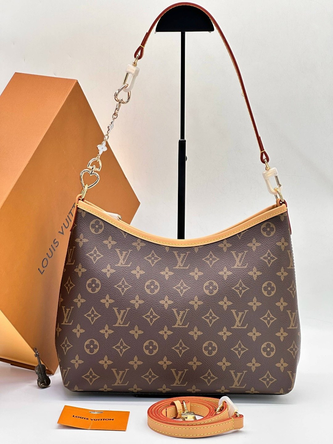 сумка женская louis vuitton,louis vuitton сумка на плечо,cумка louis vuitton,сумки луи виттон,женская сумка