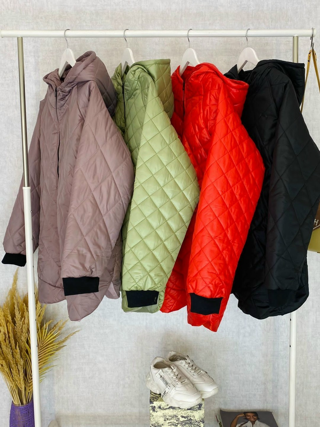 куртка женская демисезонная,удлиненная куртка,демисезонная куртка,куртка,куртка бомбер