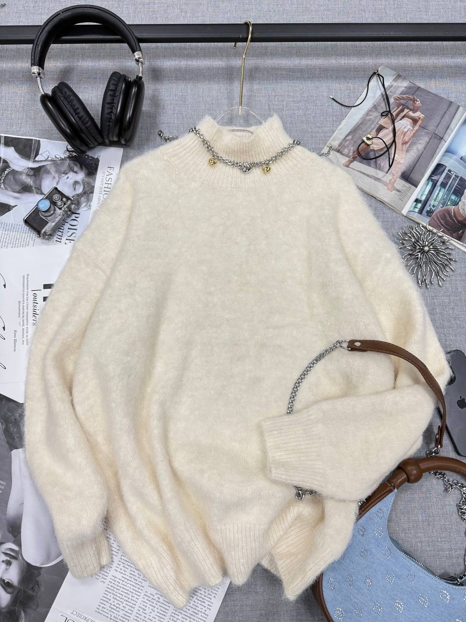 модный свитер,объемный свитер,свитера женские,модные свитера 2025,свитер