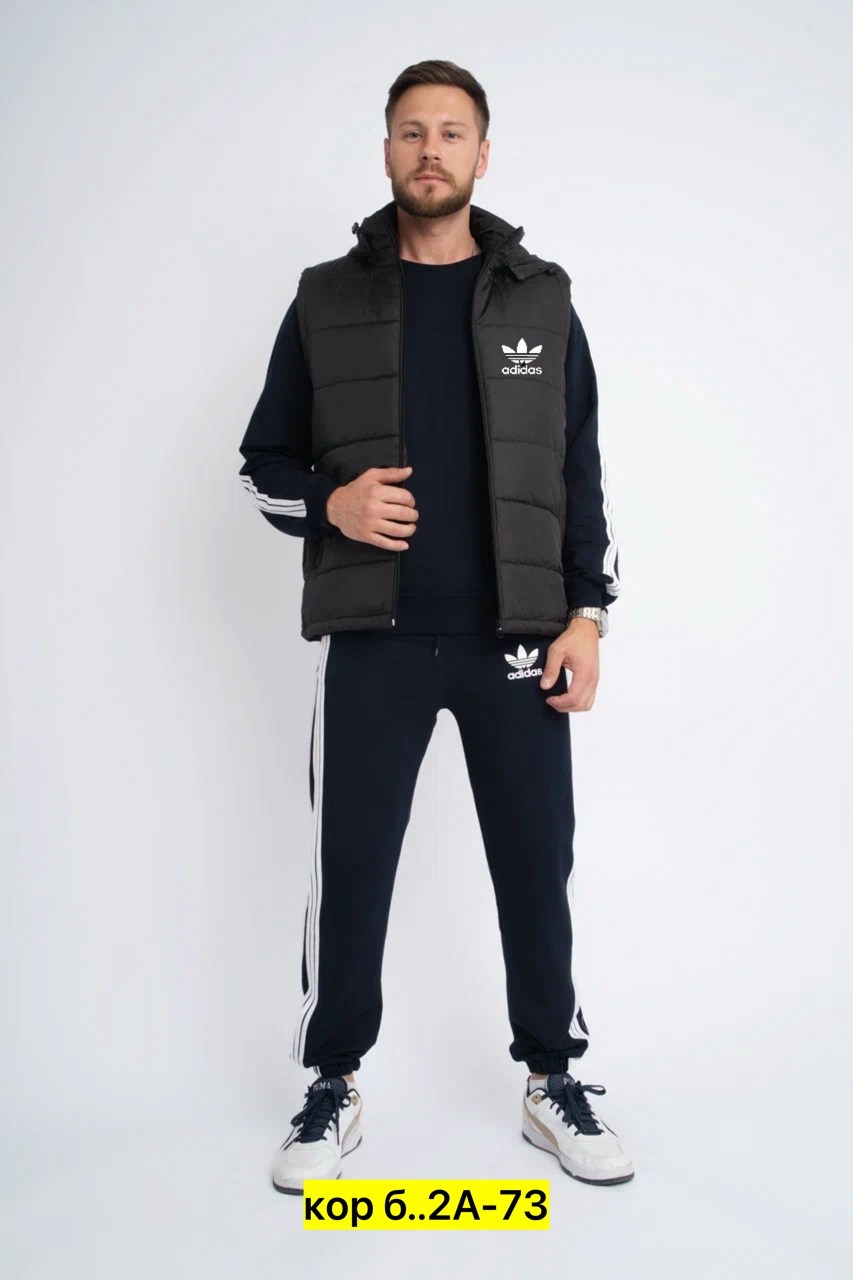 спортивные костюмы мужские,тройка костюм мужской,в спортивном костюме,спорт костюм