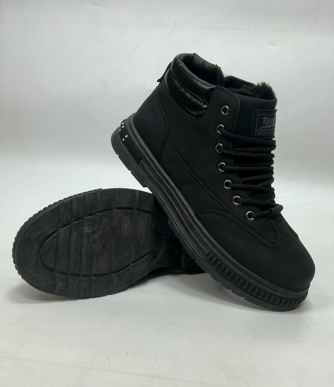 ,зимние кроссовки ecco мужские,зимние мужские ботинки чёрные ecco biom,мужские зимние ботинки,ботинки ecco мужские зимние