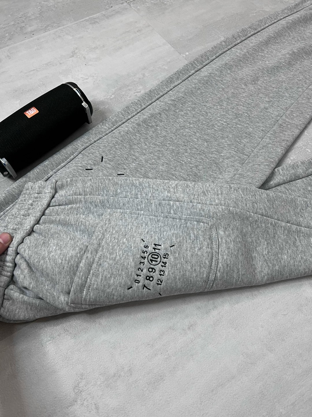 спортивные штаны,спортивные брюки,брюки серые,свитшот женская