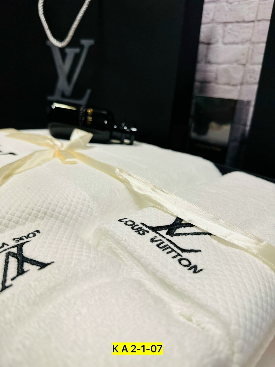 versace crystal noir 90,парфюмерная вода versace crystal noir 90 мл,туалетная вода versace crystal noir 90 мл,versace crystal noir туалетная вода,versace парфюмерная вода crystal noir