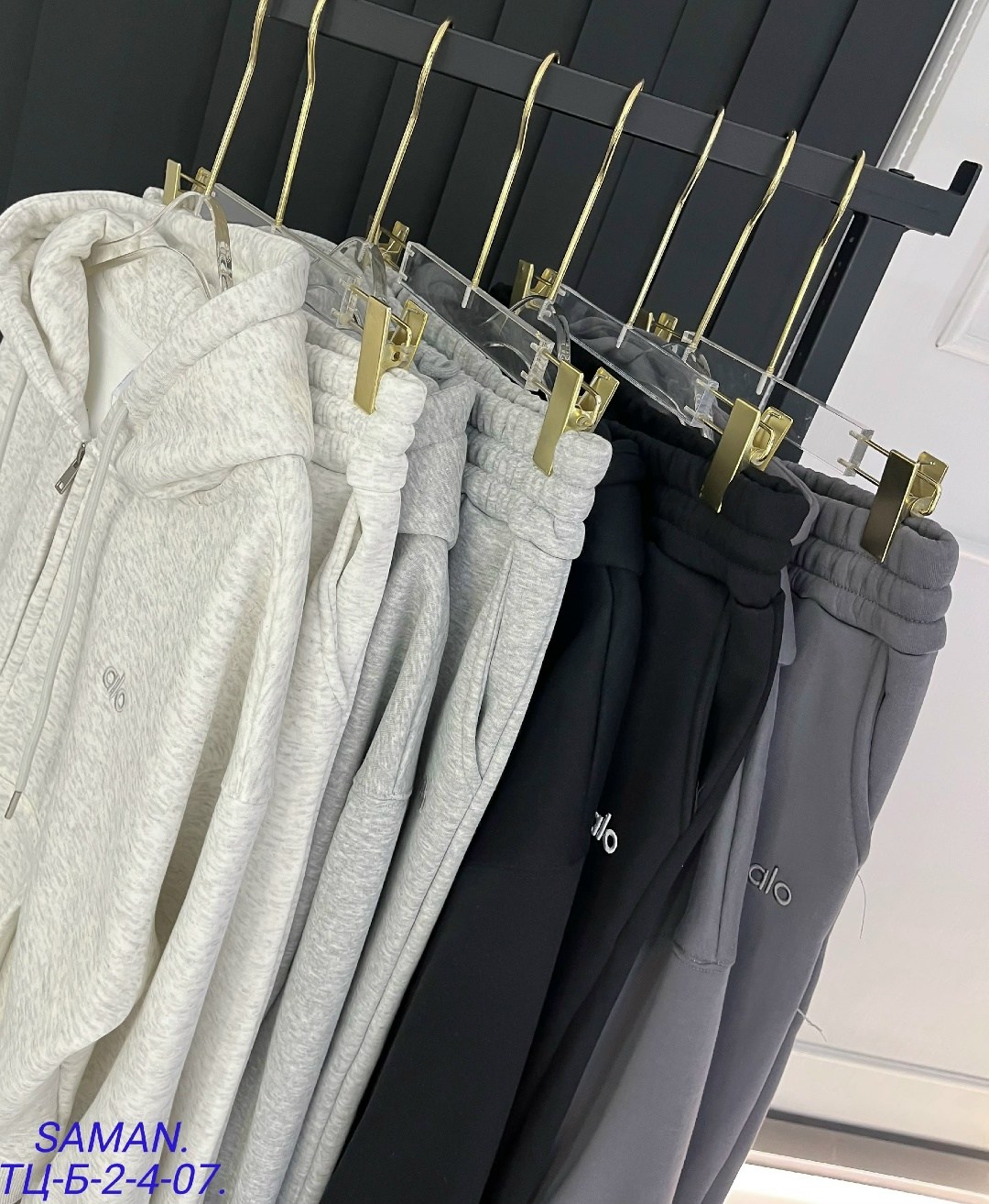 костюмы спортивные,стильные костюмы,костюмы двойки,костюм повседневный,спортивные костюмы женские