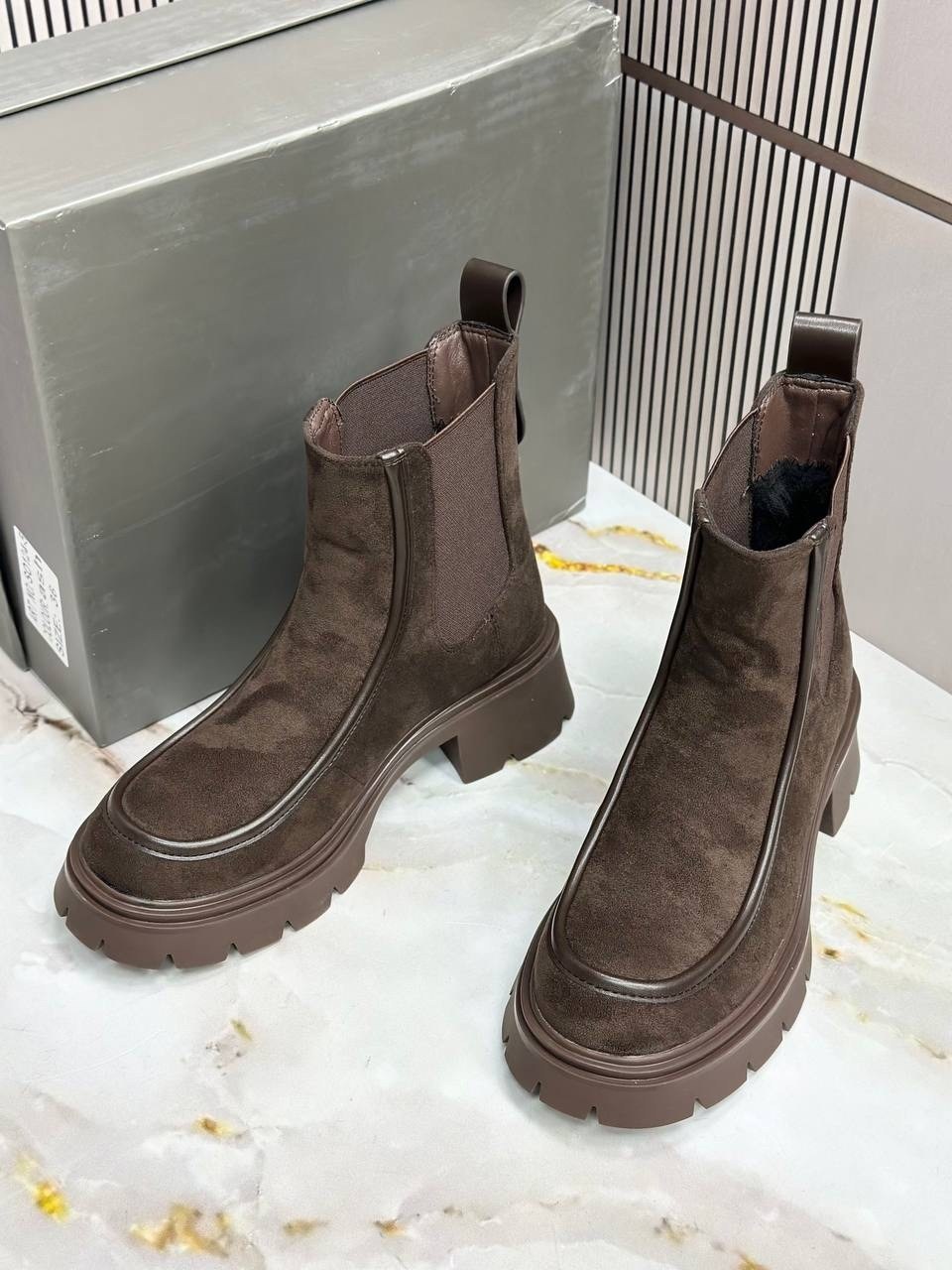 замшевые ботинки челси,ботинки челси,,ботинки челси натуральная замша,замшевые ботинки