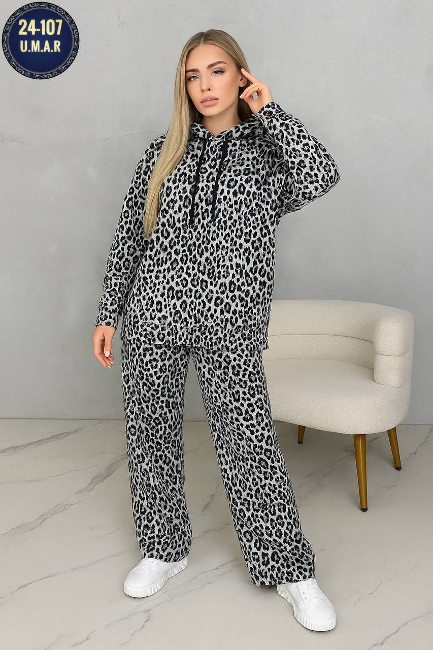 спортивные костюмы женские,костюм двойка женская,женские костюмы,костюм с принтом,леопардовый костюм женский