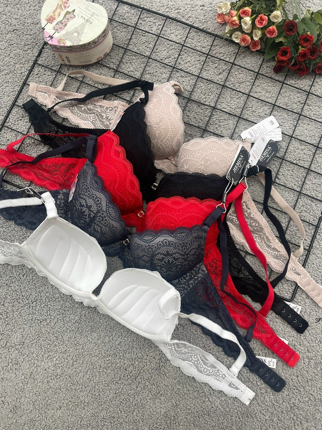 комплект бюстгальтер,бюстгальтер,нижнее белье бюстгальтер,женские бюстгальтеры,женская нижнее белье
