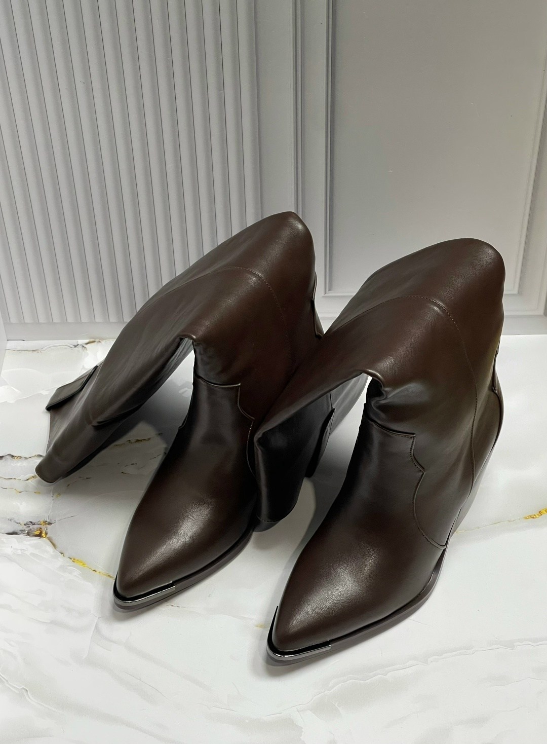 ,женские сапоги,элегантные сапоги,модные сапоги,высокие сапоги