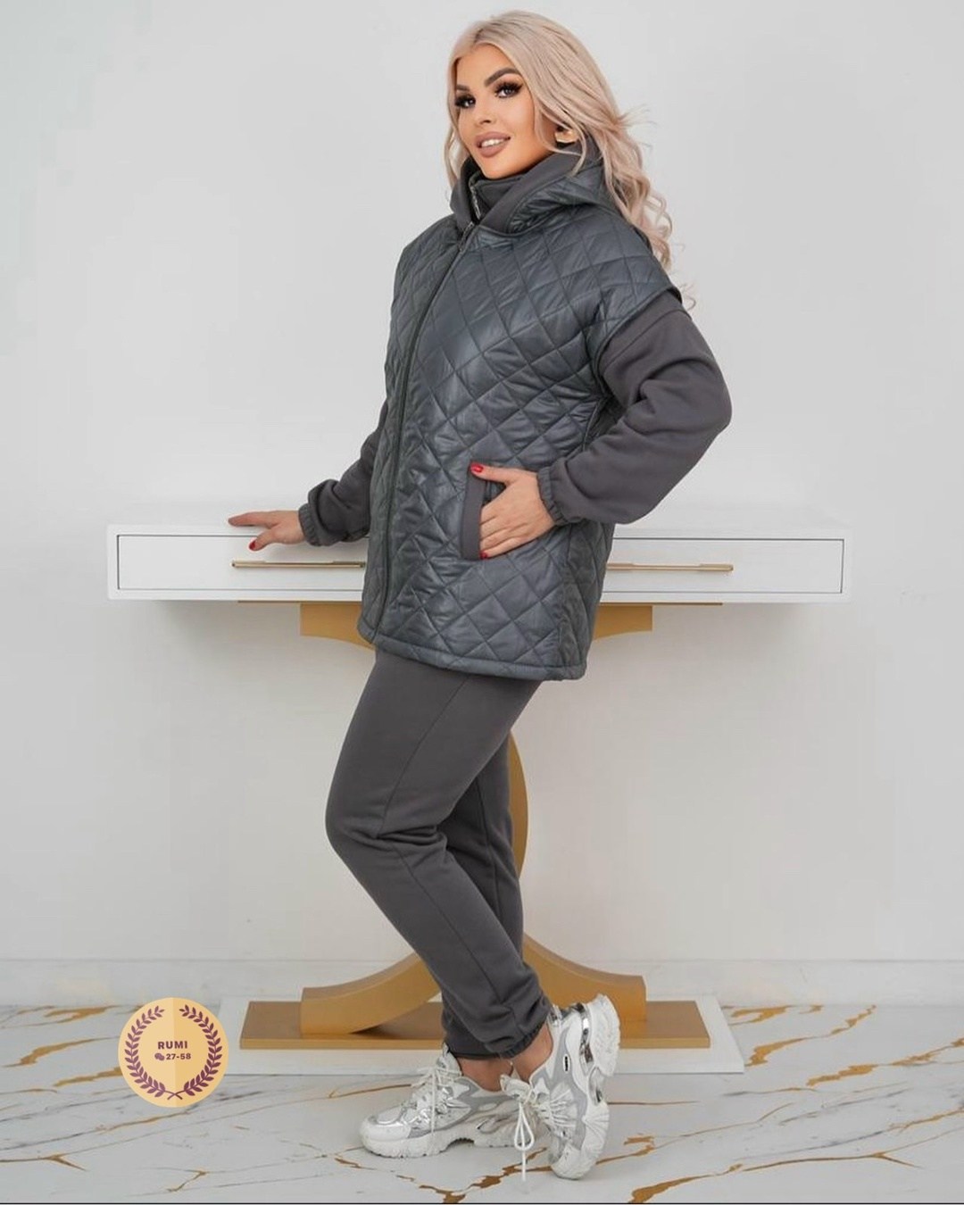 жилетка на синтепоне,костюм женский тройка,жилетка стеганая,женские жилеты,теплый костюм