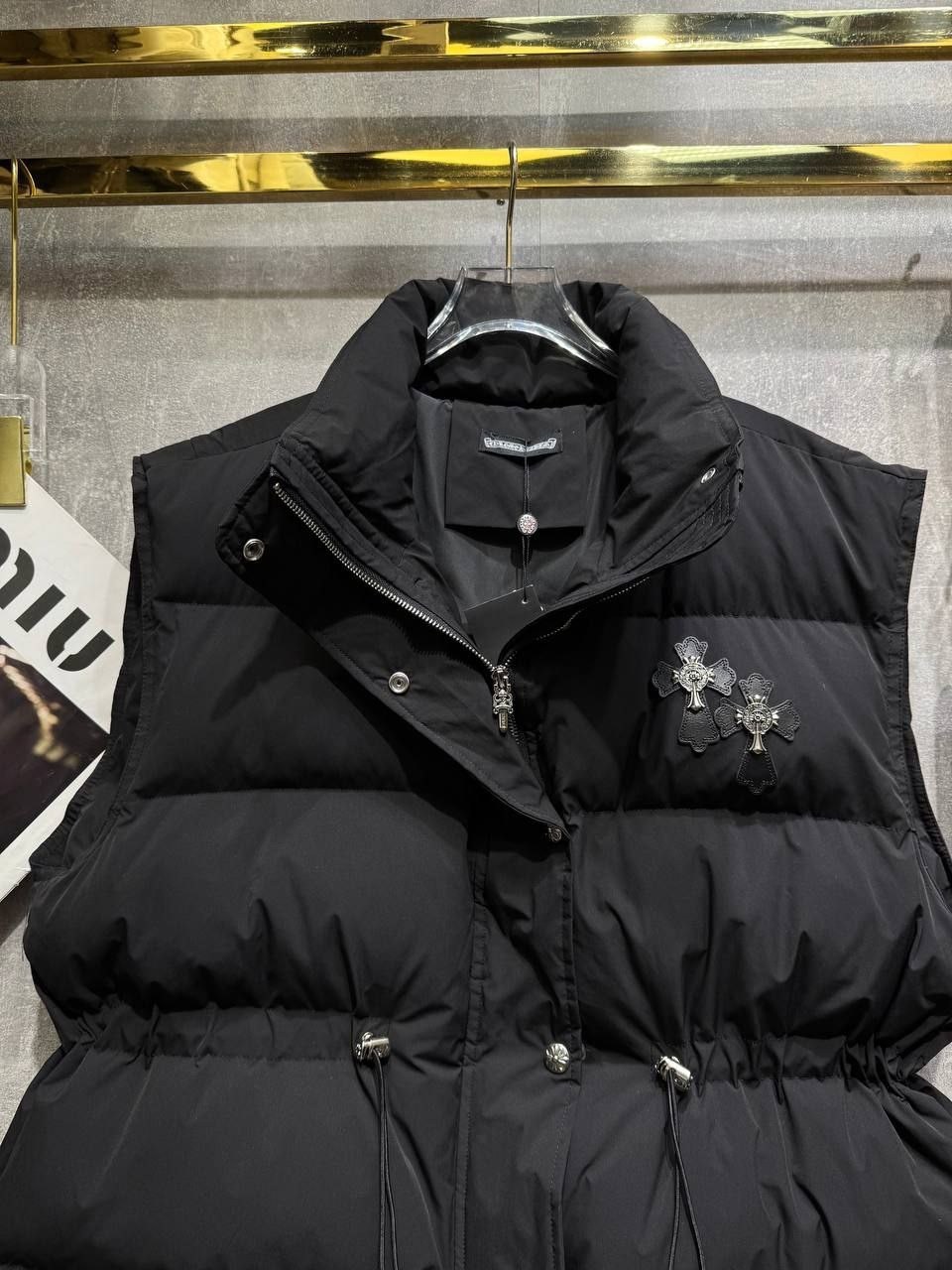 жилет,жилетка,теплый жилет,жилет пуховый moncler,жилет классический