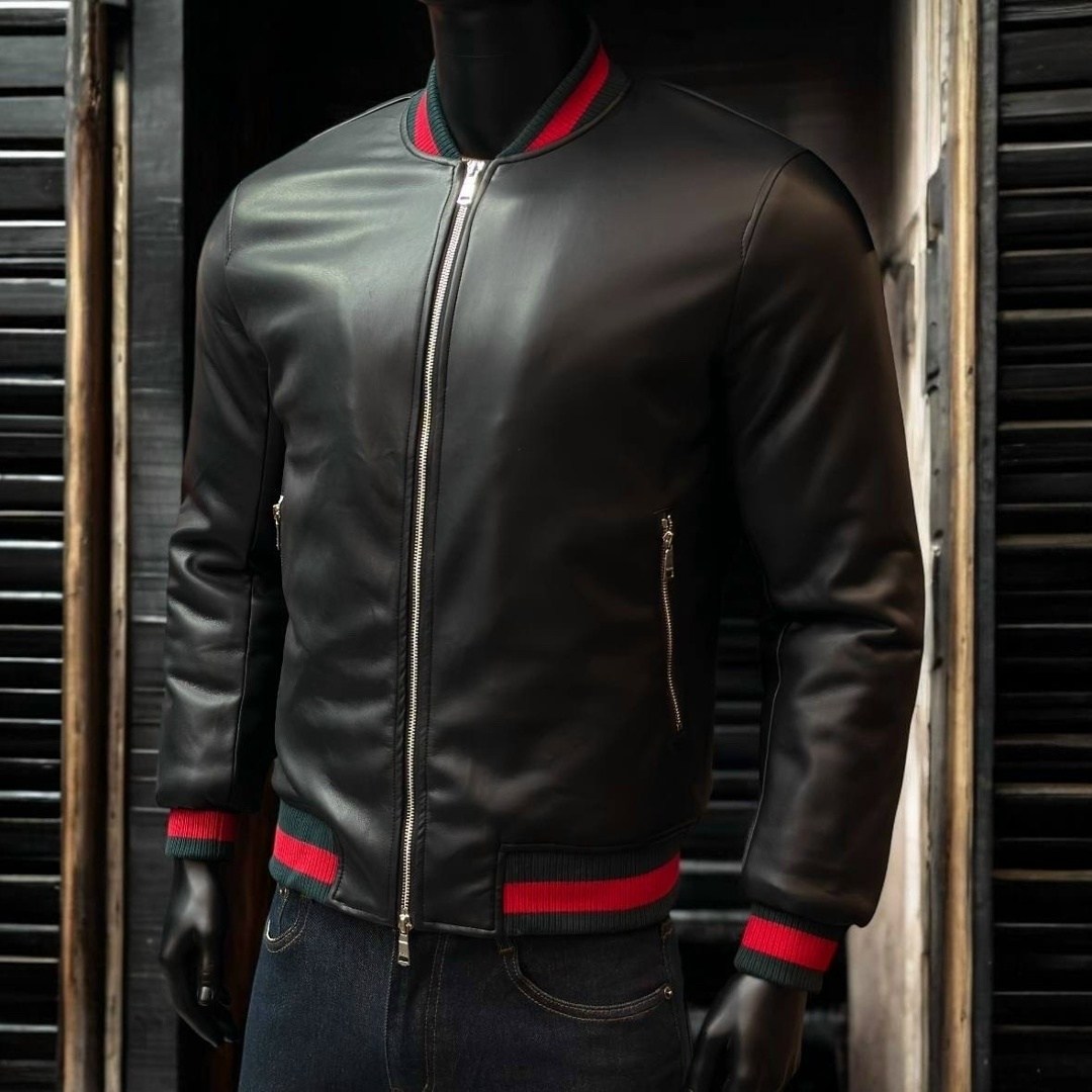 кожаная куртка,кожаная куртка мужская,кожаная куртка бомбер,куртка бомбер,куртка бомбер филипп плейн