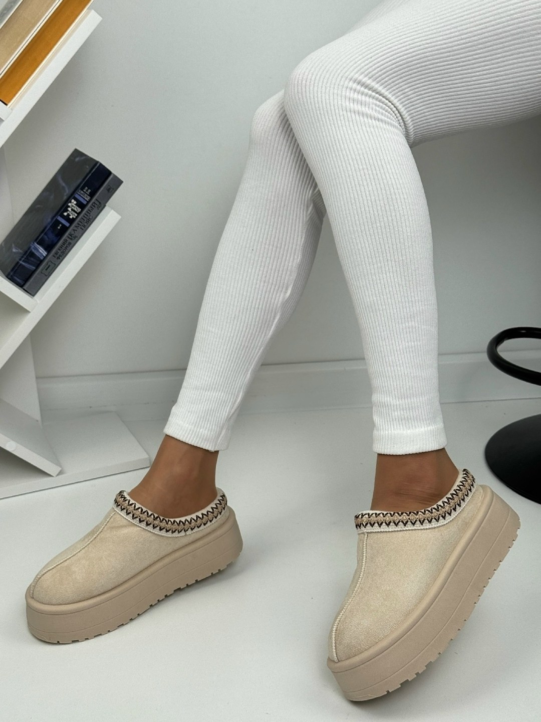 , женская,угги,тапочки зимние,женские угги