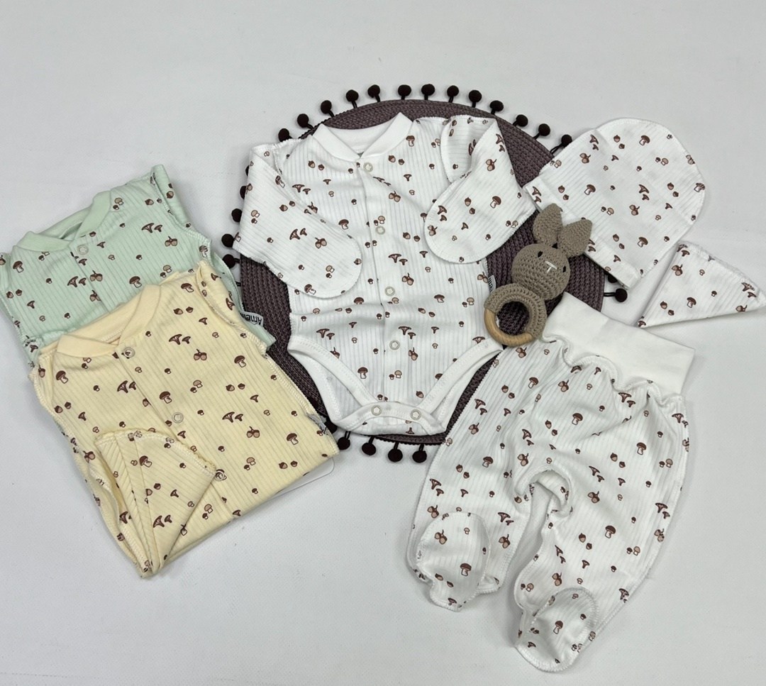 одежда для новорожденного,распашонка для новорожденного,боди для новорожденного,одежда для малыша,жилет для новорожденных