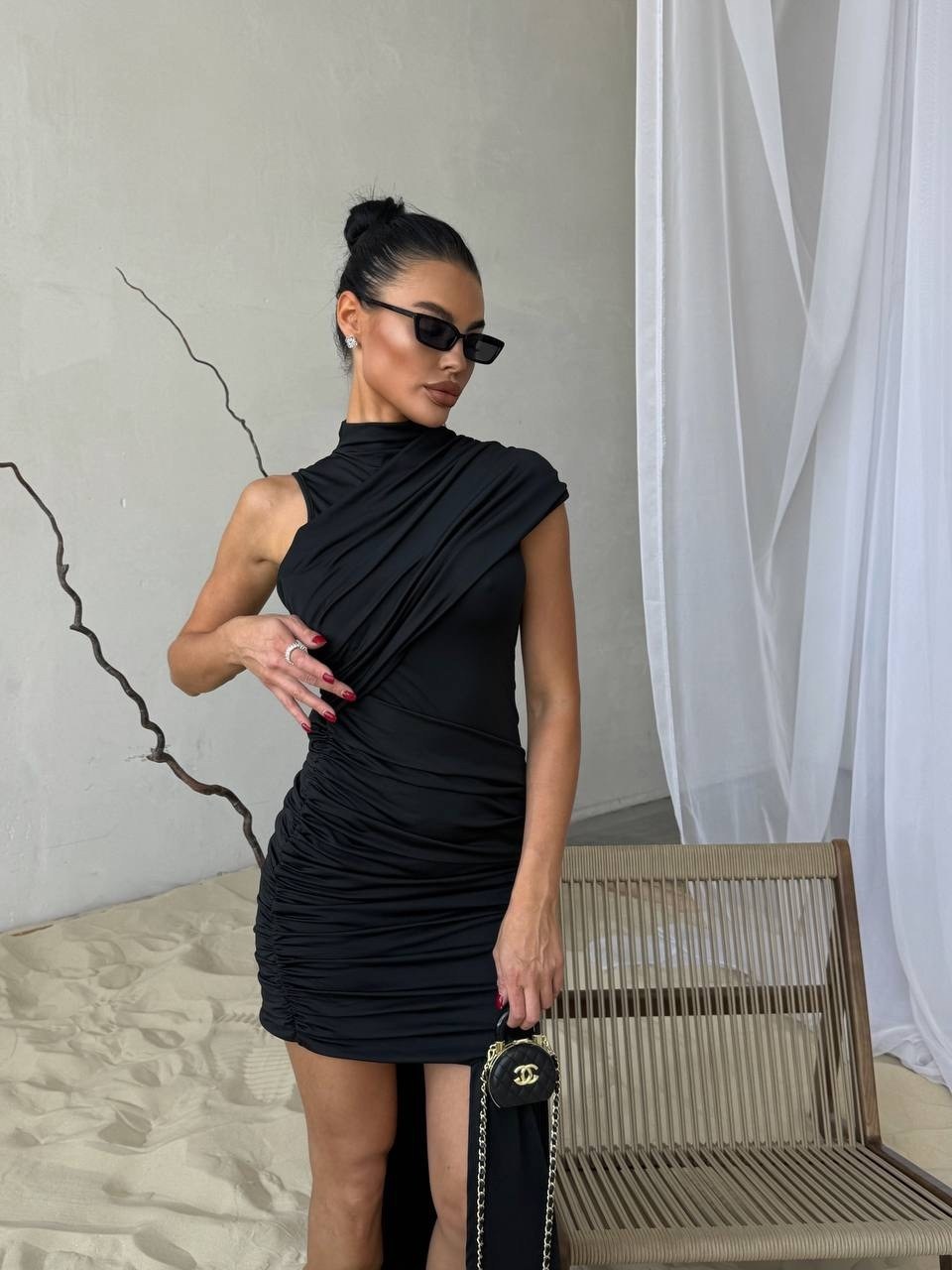 модное платье,платье черное,вечернее платье,платье на одно плечо,облегающее платье