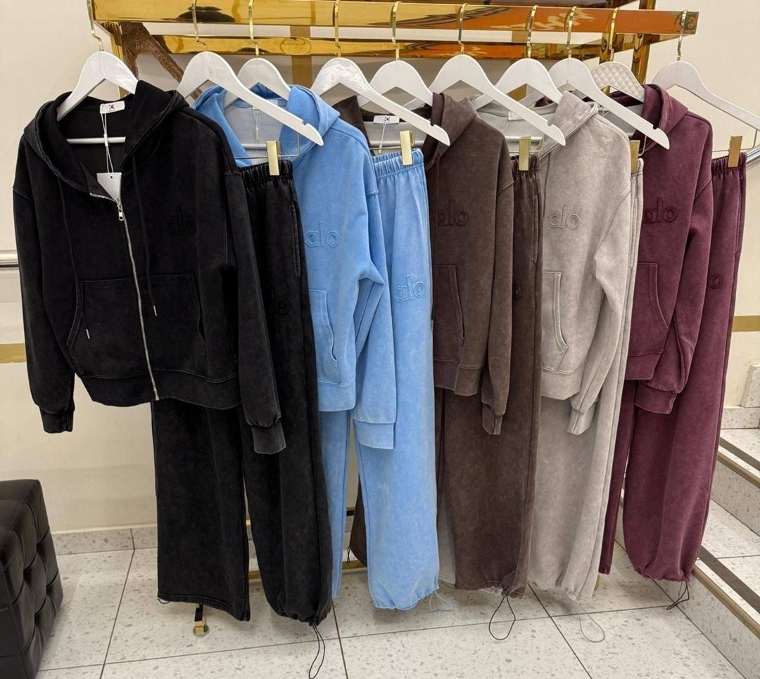 костюм на флисе,теплый костюм,костюм велюровый,cпортивный костюм велюровый,костюмы спортивные