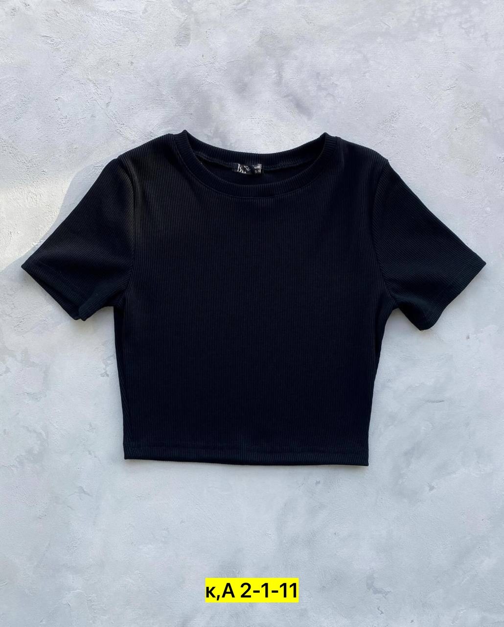 кроп топ,,укороченные топы,топик,укороченная футболка