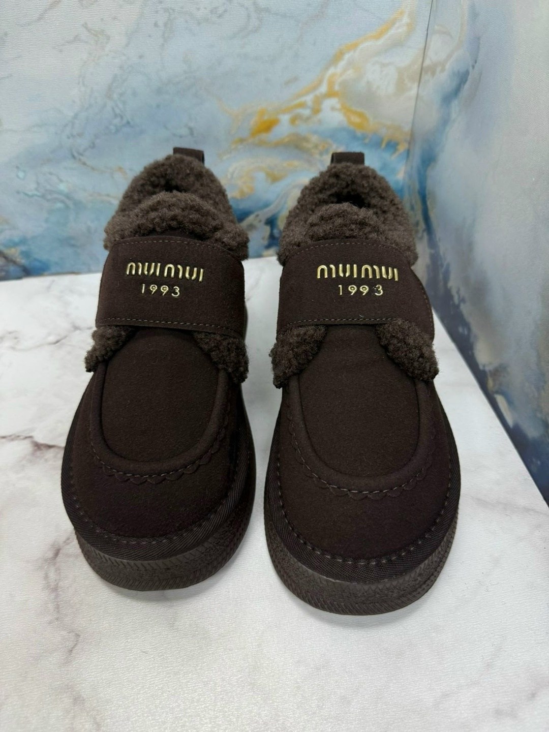 ,женская ,модная ,ботинки с мехом,стильная