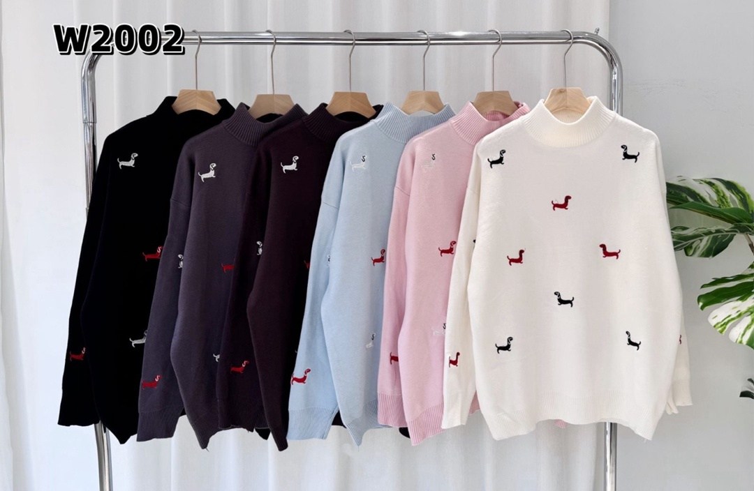 свитер с вышивкой,модные свитера,джемпер с вышивкой,свитер для женщин,свитер с принтом