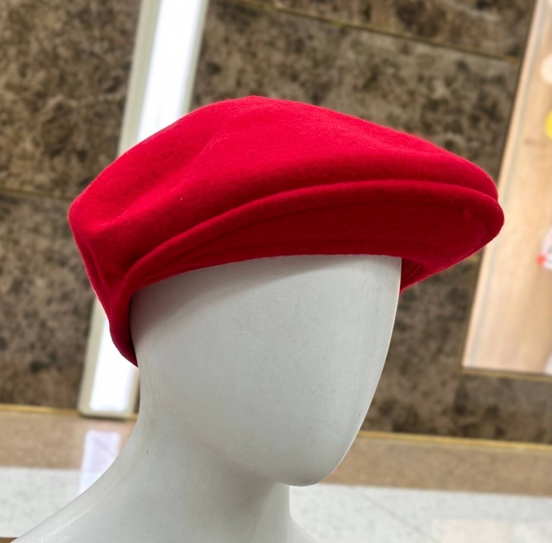 берет демисезонный,берет,беретка зимняя,девушка,берет базовый