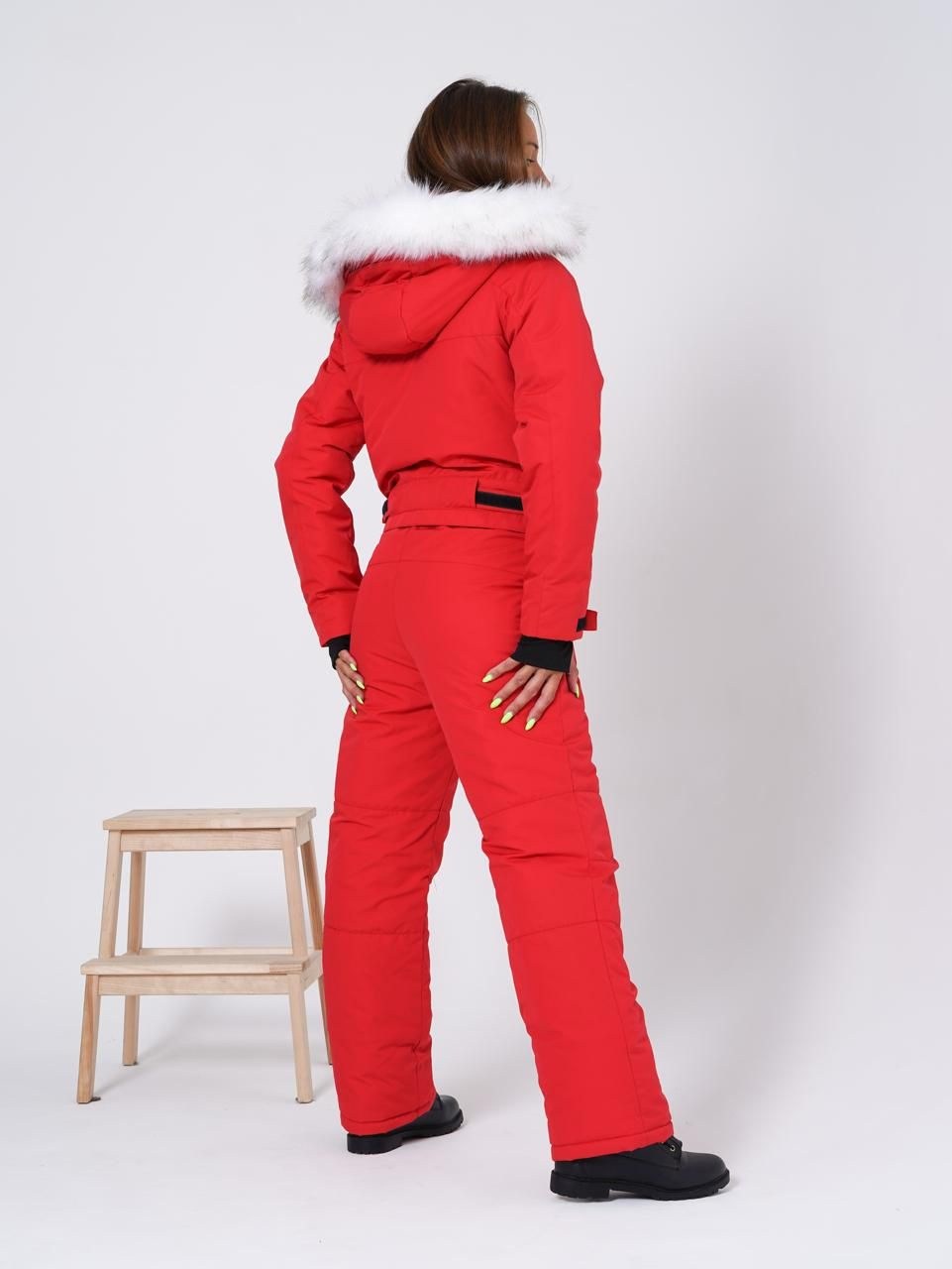 зимний женский комбинезон,горнолыжный комбинезон женский,горнолыжный костюм женский зимний,горнолыжные комбинезоны,комбинезон горнолыжный с капюшоном