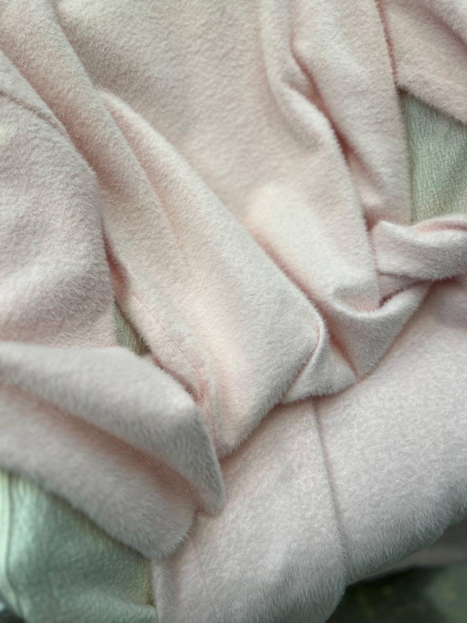 кашемировый свитер,мохеровый свитер,свитер розовый,модные свитера,кашемировый свитер женский