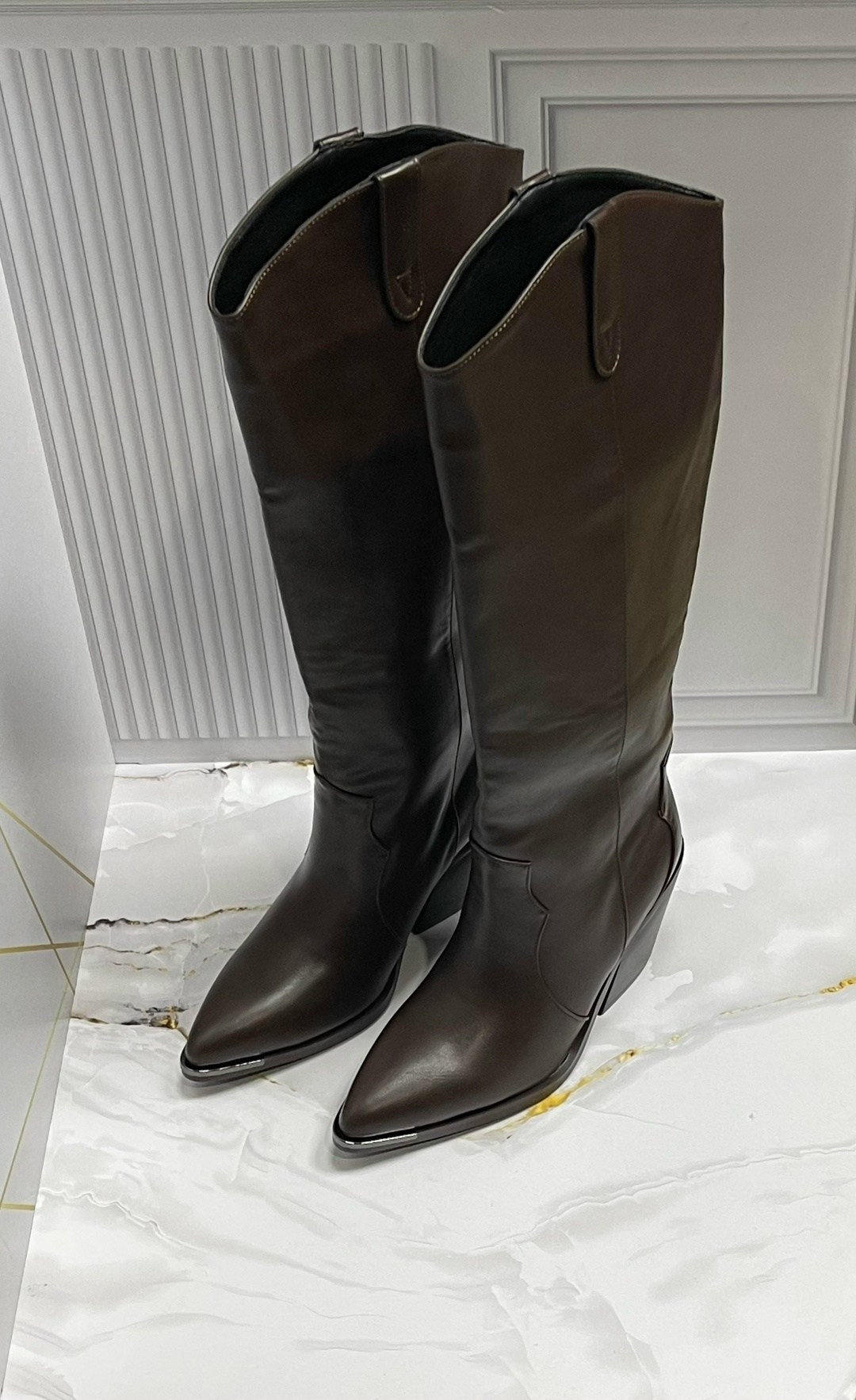 ,женские сапоги,элегантные сапоги,модные сапоги,высокие сапоги