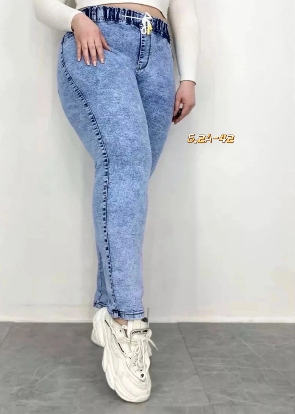женские джинсы,брюки джинсы,джинсы ,стильные джинсы,джинсы женские мом