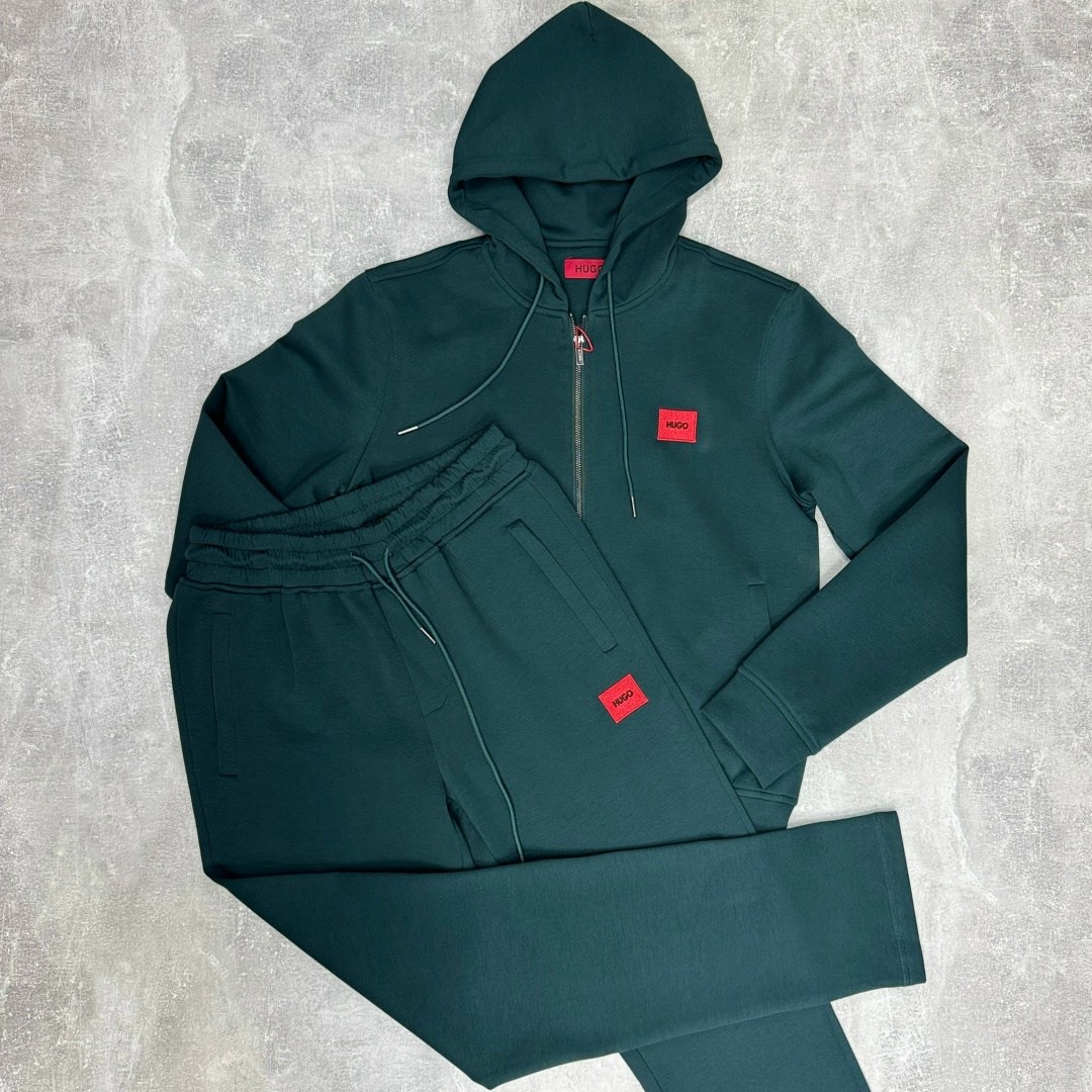 спортивный костюм hugo boss,спортивные костюм,мужские спортивные костюмы,спортивный костюм hugo