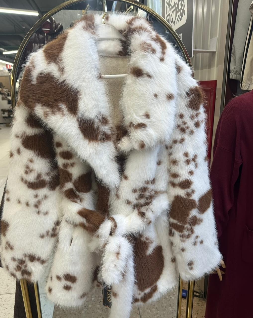 искусственная шуба,шуба женская,пальто из искусственного меха,меховое пальто,пальто шуба