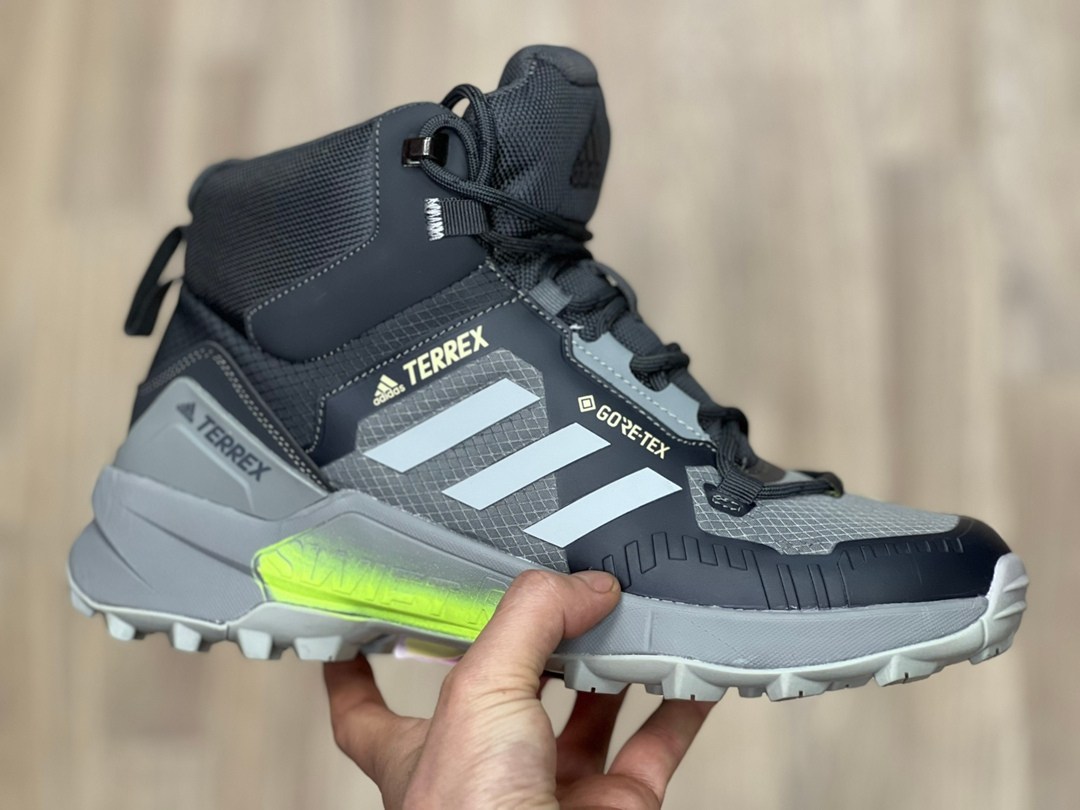 зимние кроссовки адидас терекс,кроссовки adidas climaproof gore tex,,зимние ботинки адидас мужские climaproof,кроссовки adidas climaproof