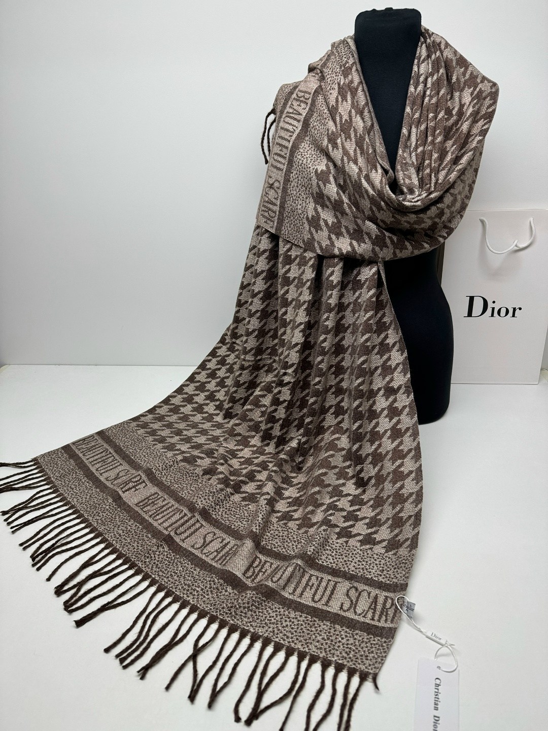 палантины dior,палантин диор,палантин женские,палантин christian dior,палантин теплый