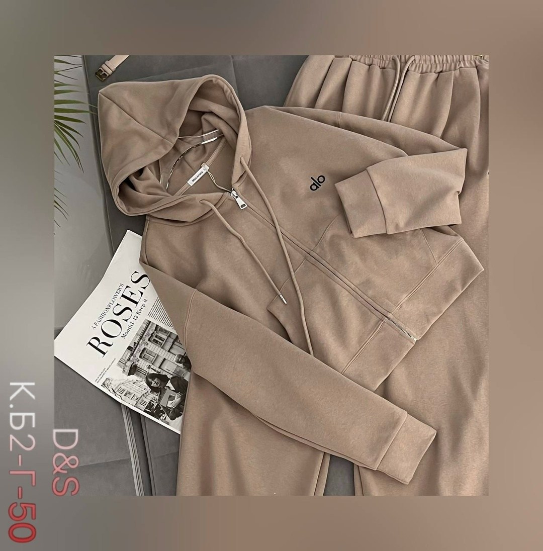 стильные костюмы,спортивные костюмы женские,костюм женский на флисе,спортивные костюм,спортивный костюм brunello cucinelli