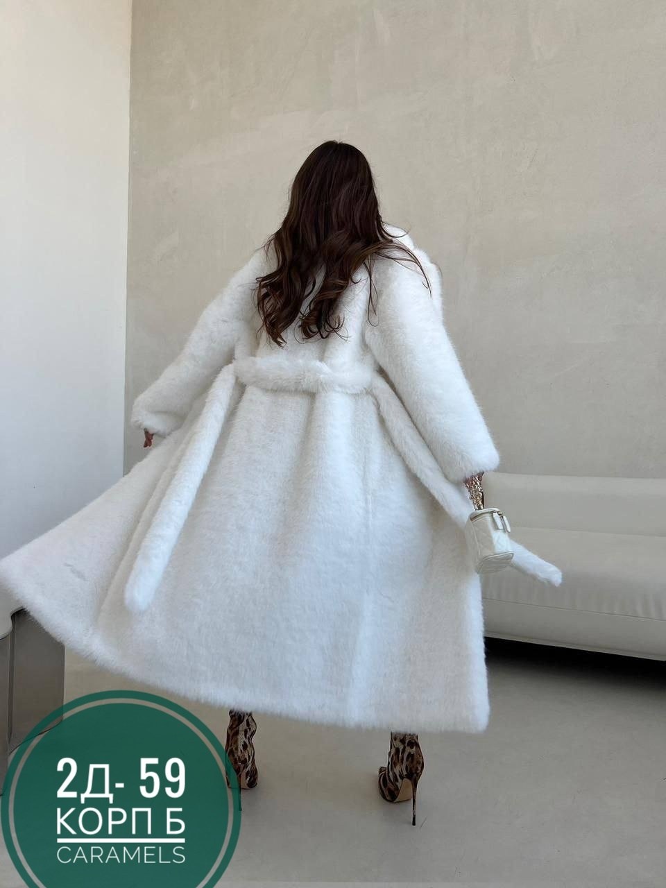 шуба белая длинная,шуба белая,шубка,шуба женская,искусственные шубы