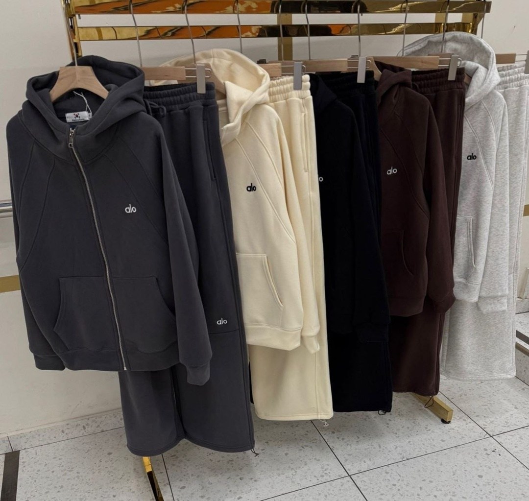 спортивные костюм,спортивные костюмы nike,спортивные костюмы на флисе,спортивные костюмы утепленные,спортивные костюмы женские