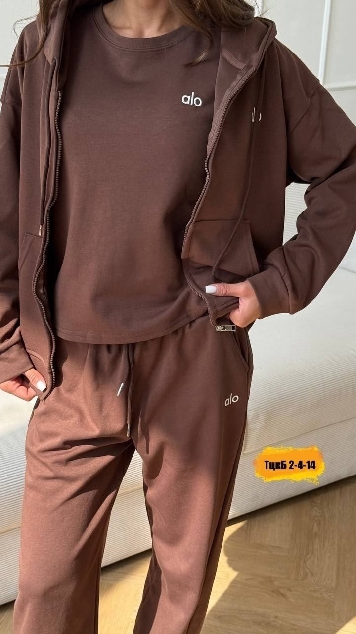 костюмы спортивные женские,костюмы двойки,стильные костюмы,спортивные костюмы двойка,спортивные костюмы