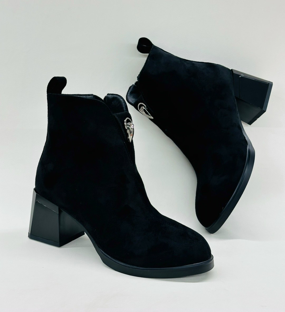 ,ботильоны женские,ботильоны на каблуке,ботильоны замшевые,женская