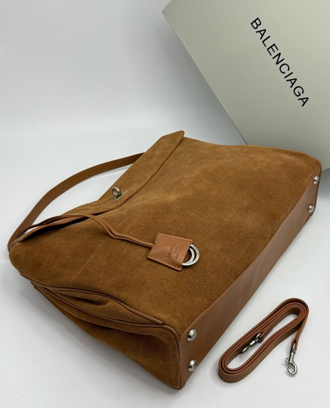 замшевая сумка,сумка из натуральной замши,сумка пинко из замши,замшевая сумка женская,сумка женская натуральная замша