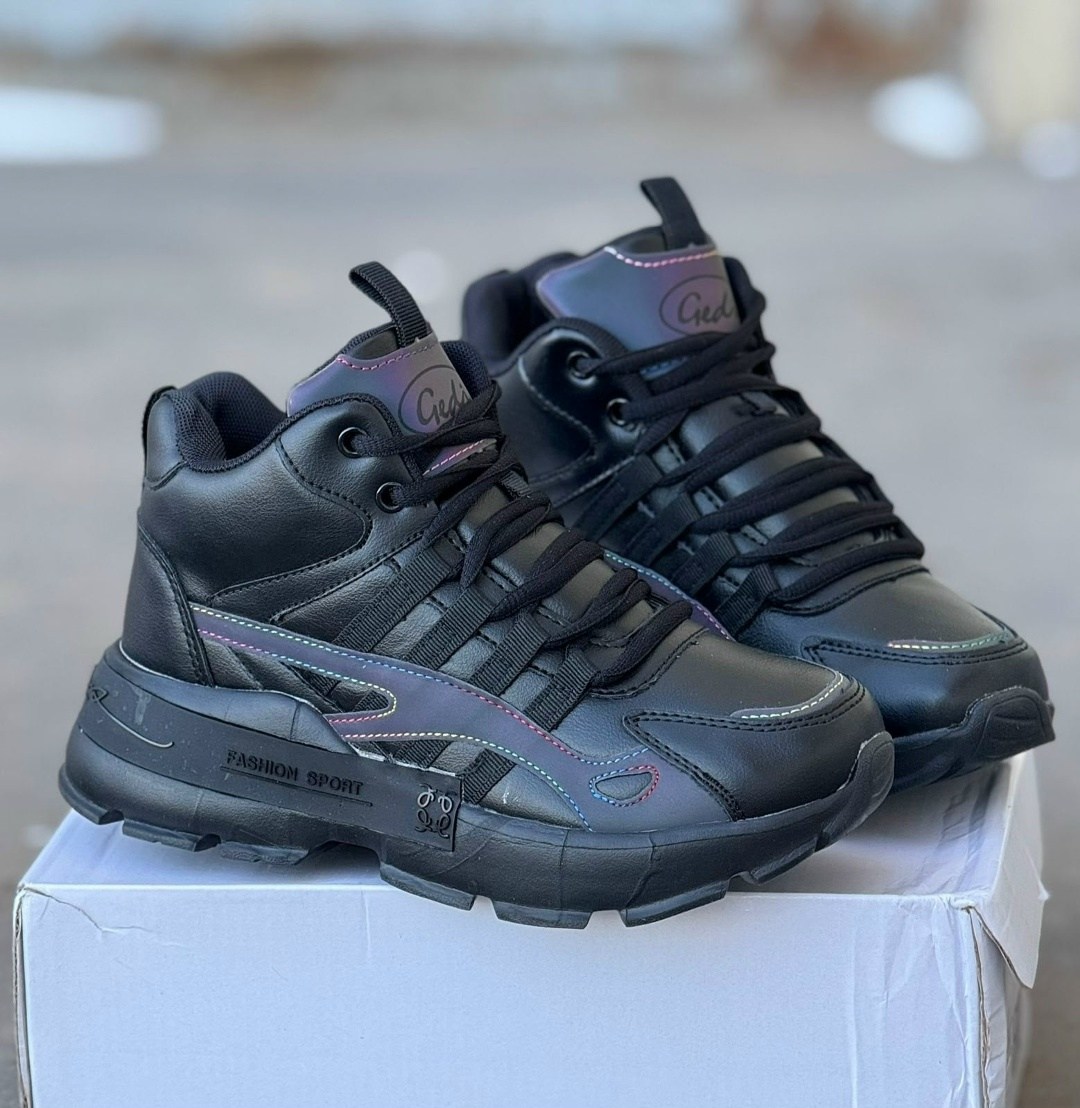 ,кроссовки зимние женские,зимние кроссовки,женские кроссовки,массивные кроссовки