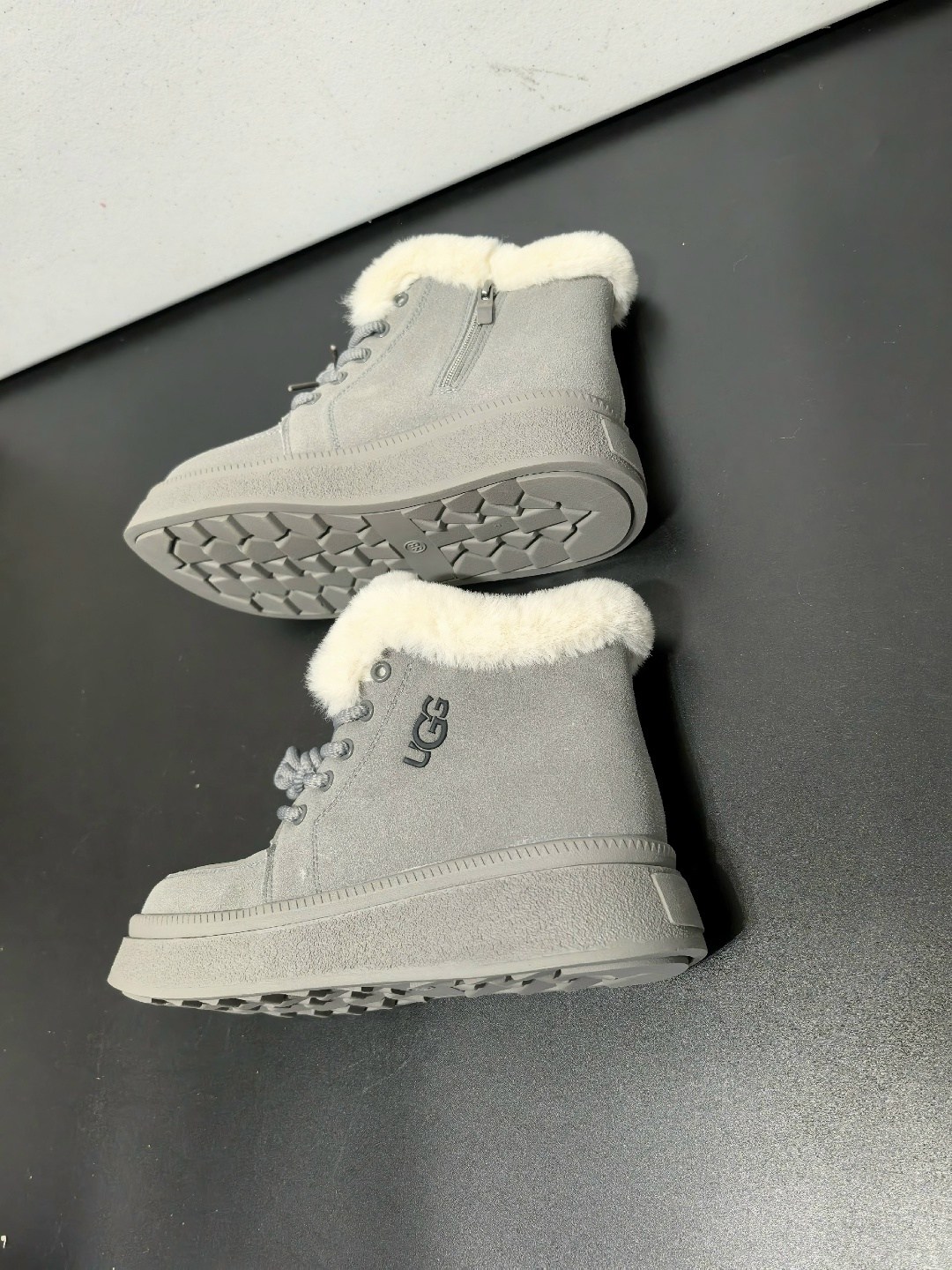 ,ботинка женские зимние,ботинки зимние ugg,зимние ботинки,зимняя женская