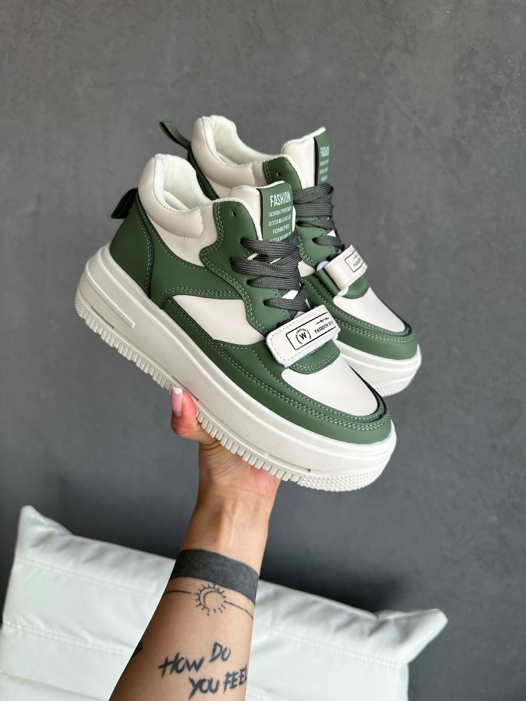 женские кроссовки,,модные кроссовки на платформе,кроссовки женские на платформе,кроссовки с толстой подошвой