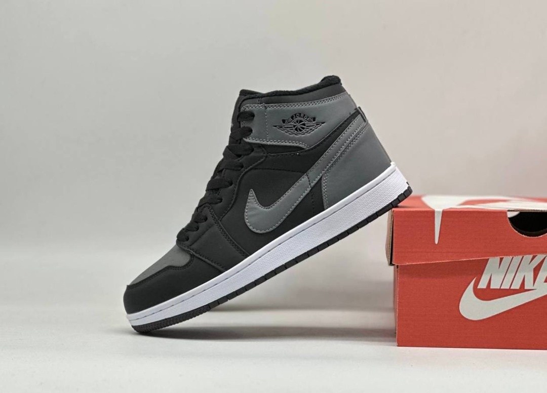 nike air jordan 1 mid,кроссовки nike air jordan 1 mid,nike air jordan 1 mid grey black,кроссовки мужские nike air jordan 1,nike air jordan 1 mid grey