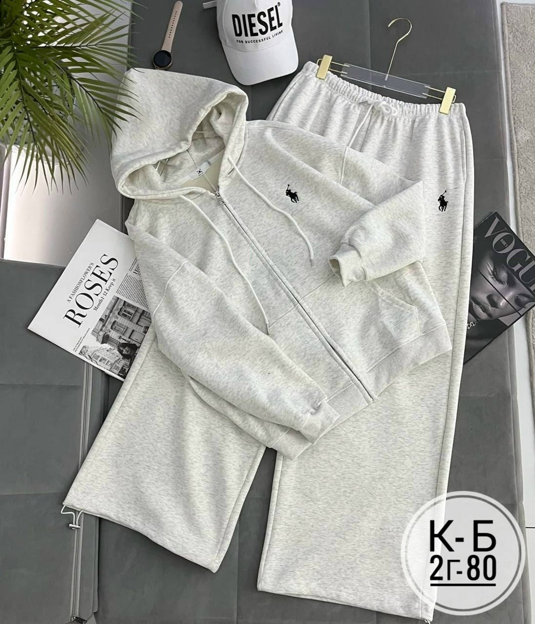 костюмы спортивные,костюм на флисе,стильные костюмы,спортивные костюмы женские,женский костюм на флисе