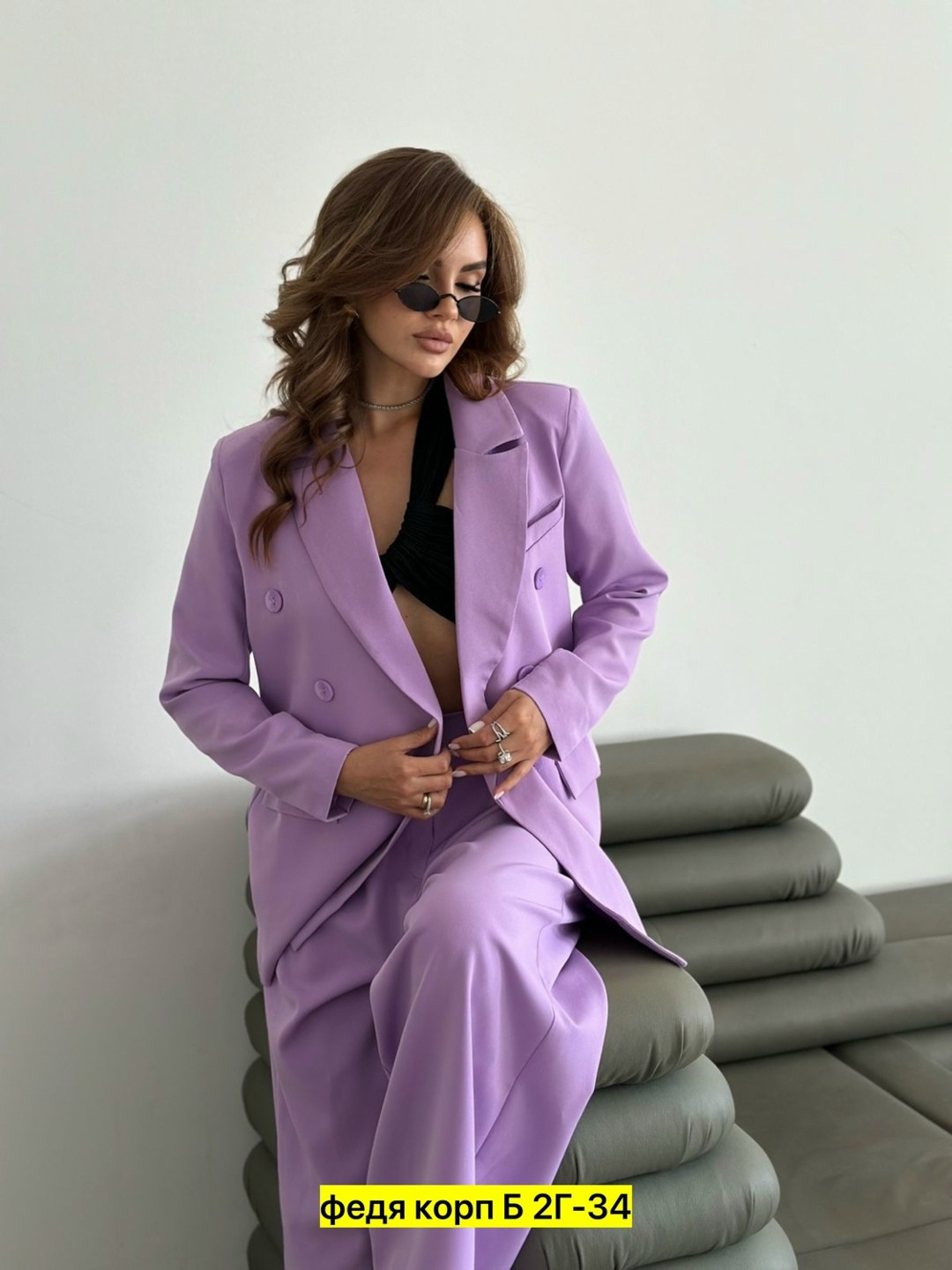 женские костюмы,брючные костюмы женские,женский классический брючный костюм,костюм брючный деловой классический,брючный костюм синий