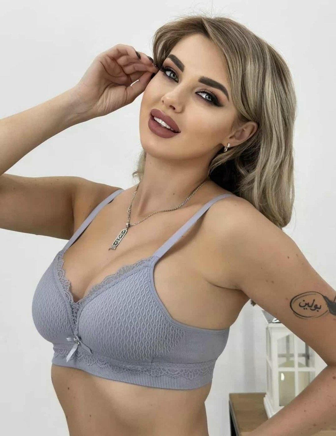 нижнее белье бюстгальтер,нижнее белье женский,бюстгальтер женские,комплект нижнего белья женский бюстгальтер,бюстгальтер розовый