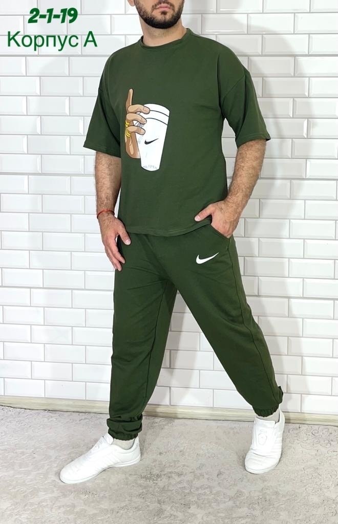 спортивный костюм для мужчин,cпортивный костюм с футболкой,мужские спортивные костюмы,мужская мода,костюмы для мужчин
