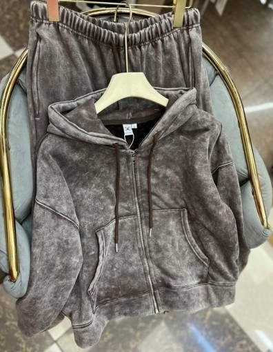 cпортивный костюм велюровый,костюм на флисе,костюм велюровый,теплый костюм