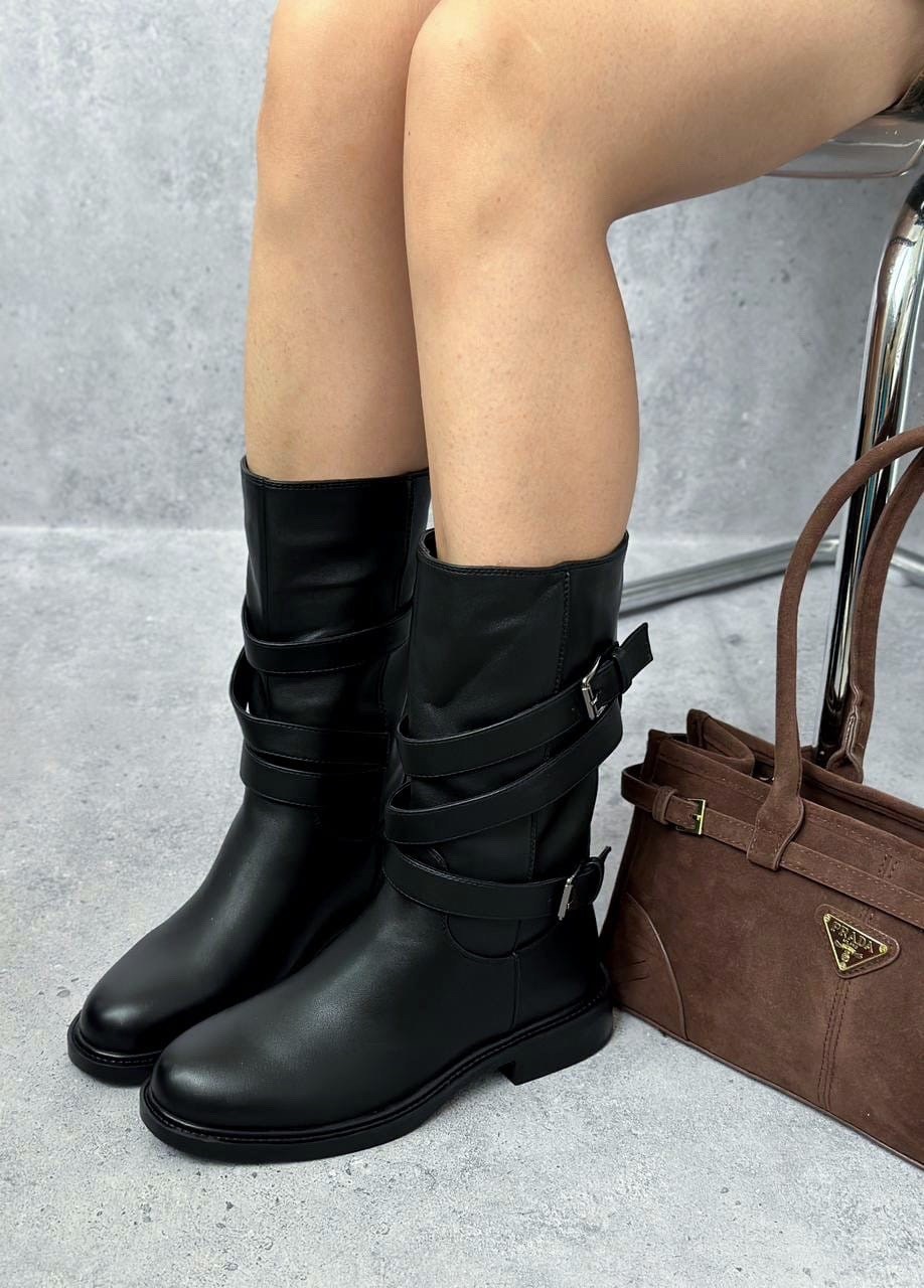 ,женская ,женские ботинки,короткие сапоги,женские сапоги